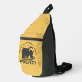 HUFFLEPUFF™プレフェクトバッジ スリングバッグ (右コーナー)