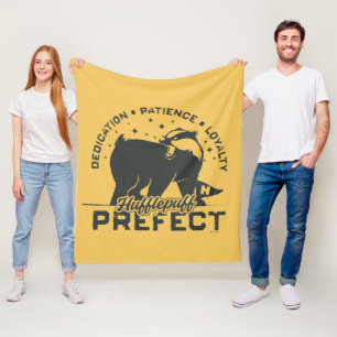HUFFLEPUFF™プレフェクトバッジ フリースブランケット