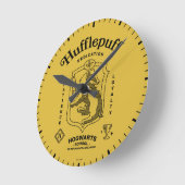 HUFFLEPUFF™ 献身 忍耐 忠誠 クレスト ラウンド壁時計 (傾斜)