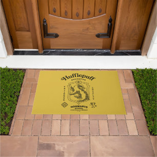HUFFLEPUFF™ 誠実さ 忍耐 忠誠 エンブレム ドアマット