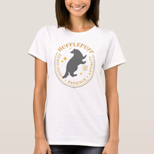 HUFFLEPUFF™ Badger House Pride Badge Tシャツ (正面)
