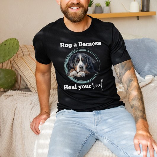 Hug a Bernese, Bernese Mountain Dog T-Shirt Tシャツ