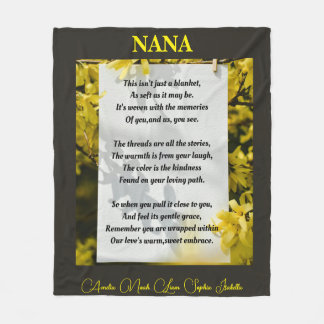 Hug in Blanket Form for Grandma フリースブランケット