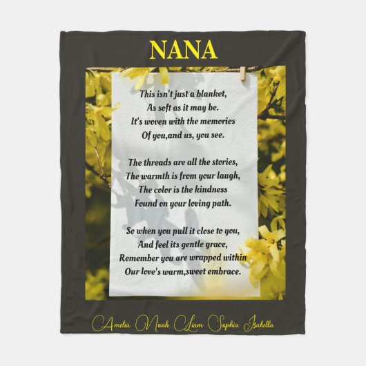 Hug in Blanket Form for Grandma フリースブランケット (正面)