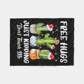 Hug Just Kidding Dont Touch Me Funny Cactus Christ フリースブランケット (正面(横))