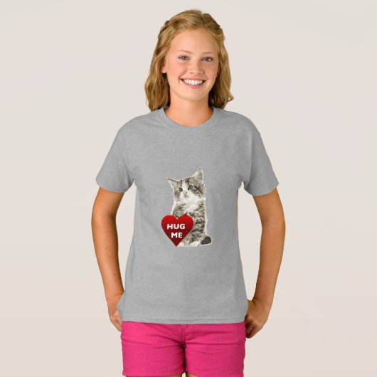 Hug Me – 女子の基本Tシャツ Tシャツ (正面フル)