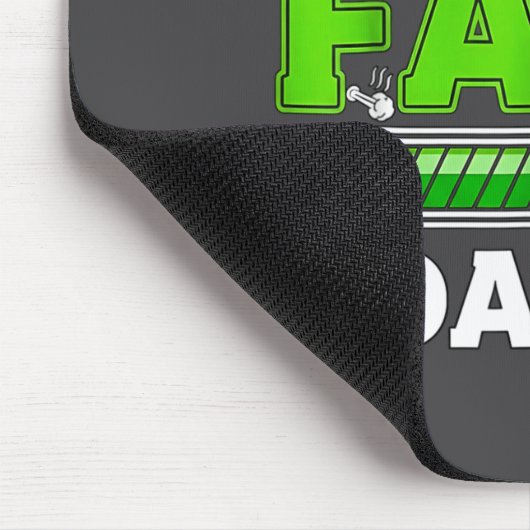 Huge Fart 95% Loading マウスパッド (コーナー)