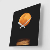 Huge Full Moon | South Padre Island, Texas スクエア壁時計 (傾斜)