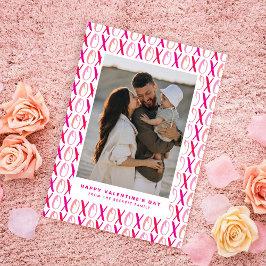 Hugs & Kisses (XOXO) Modern Photo Valentine's Day シーズンカード
