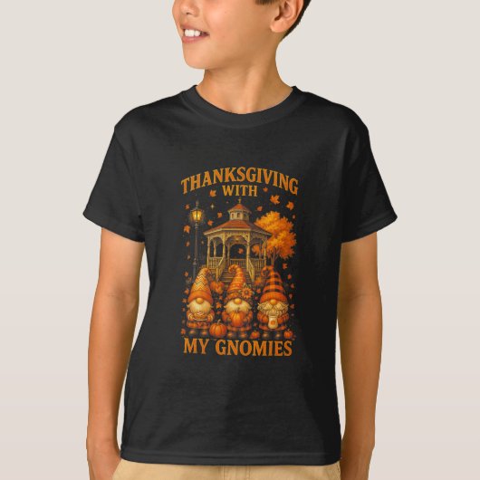 Hugvyn Thanksgiving With My Gnomies Fall Autumn Gn Tシャツ (正面)