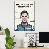 Hülkenberg Quote Poster – Never Give Up ポスター (ホームオフィス)