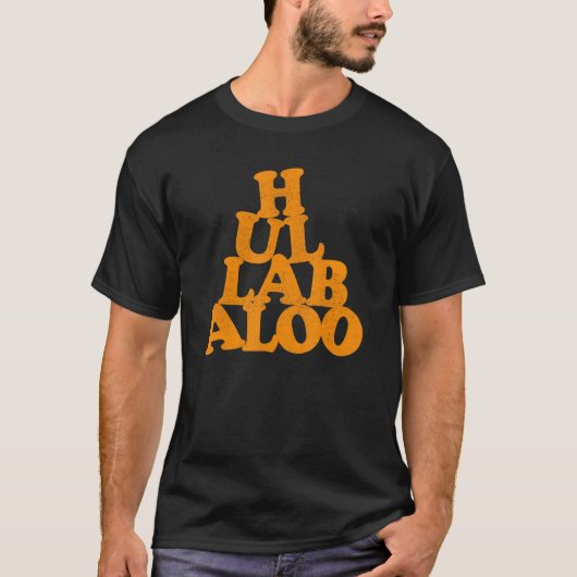 Hullabaloo In A Pile Of Letters Worn Effect Tシャツ (正面)