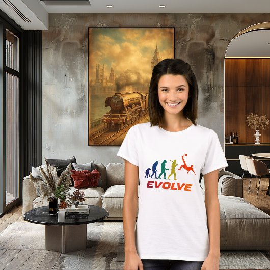 Human Evolution Into Modern Soccer Silhouette Tシャツ