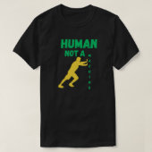 Human Not a Machine for Futuristic Identity Tシャツ (デザイン正面)