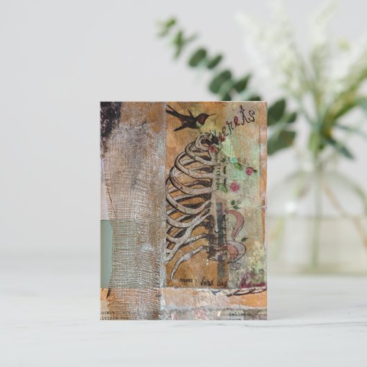 Hummingbird and ribcage mixed media collage ポストカード (スタンド正面)