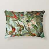 Hummingbirds by Ernst Haeckel, Birds Trees アクセントクッション (正面)