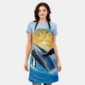 Humpback Sunset Leap Art エプロン (着用した状態)