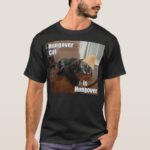 Hungover猫 Tシャツ