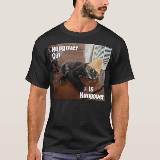 Hungover猫 Tシャツ (正面)