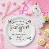 Hunting Boy Baby Shower  ペーパープレート (パーティー)