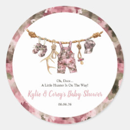 Hunting Clothesline Pink Camo Girl Baby Shower ラウンドシール