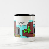 HURBI -より多くの正義のマグ ツートーンマグカップ (中央)