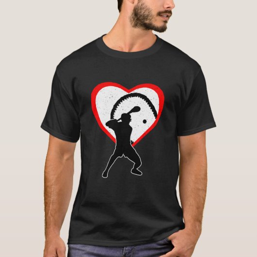 Hurling Heart Sport Love Anti Valentines Day Tシャツ (正面)