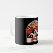 Huron National Forest � Secrets of the Wild コーヒーマグカップ (正面左)