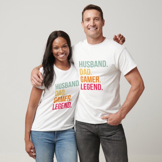 Husband Dad Gamer Legend Tシャツ (ユニセックス)