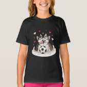 Husky Siberiano with soccer ball Tシャツ (正面)