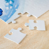 Husky Spinning on Skis on a Snowy Slope ジグソーパズル (側面)