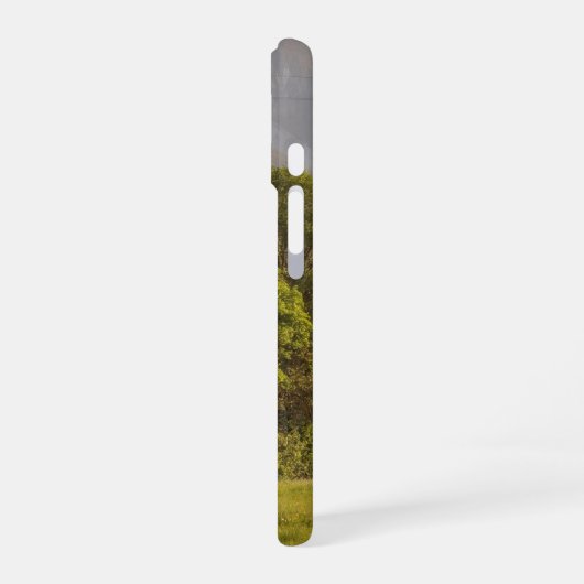 Hut Iphone 16 Case 16ケース (左側面)