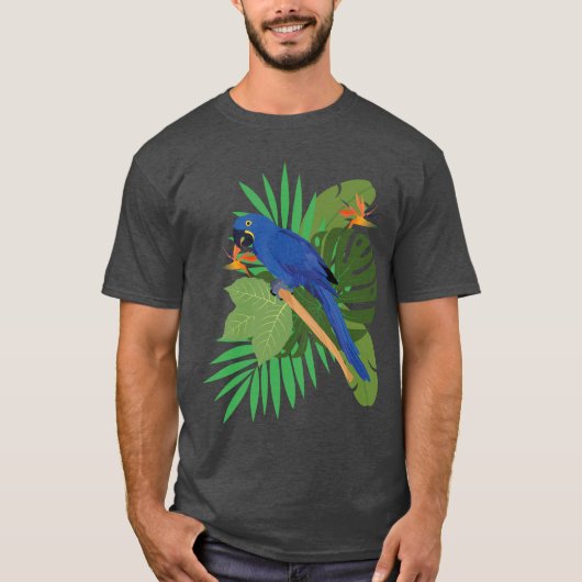 Hyacinth macaw with leaves tシャツ (正面)