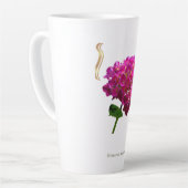 Hydrangea Bloom – Vintage Botanical Fuchsia カフェラテマグ (左アングル)