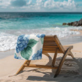 Hydrangea Blues Floral Watercolor Botanical Blooms ビーチタオル