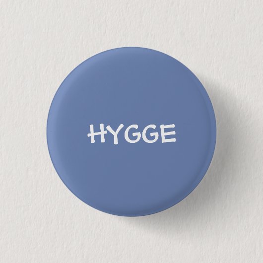 HYGGE 缶バッジ (正面)