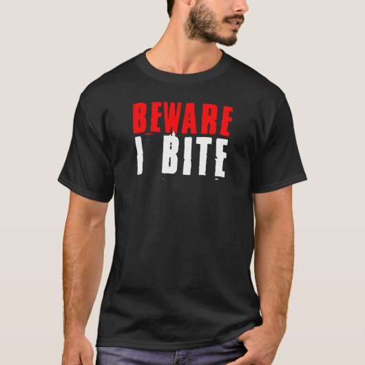 Iのかみ傷ハロウィンを用心して下さい Tシャツ (正面)