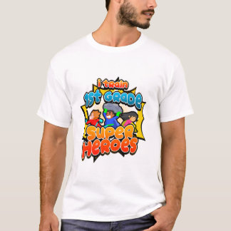 Iトレーニング1年生スーパーヒーロー新学期教え Tシャツ