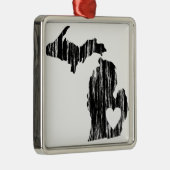 Iハートのミシガン州のグランジで擦り切れたな輪郭の州愛 メタルオーナメント (右)