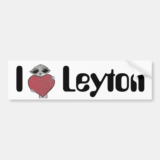 IハートのLeytonのエイリアン バンパーステッカー (正面)