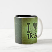 Iハートアイリッシュシャムロックセントパトリックの日 ツートーンマグカップ (正面右)