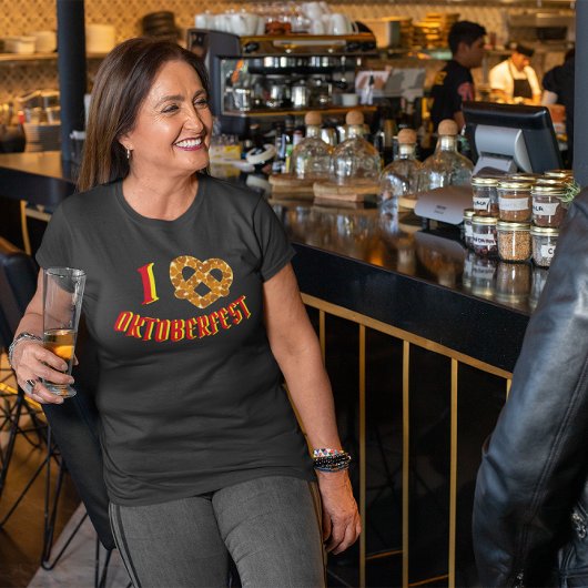 Iプレッツェルハートオクトーバーフェスト Tシャツ