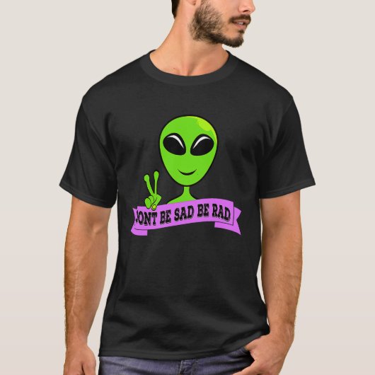 I地球信じ外エイリアンUFO誘拐計画 Tシャツ (正面)