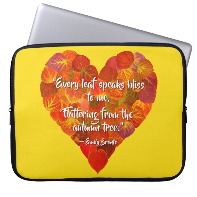 I愛の秋 – 赤い《植物》アスペンリーフハート1、ブロンテク引用文 ラップトップスリーブ (正面)