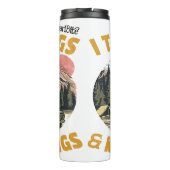 I牽引：トラック、キャンパー、山の知識 タンブラー (裏面)