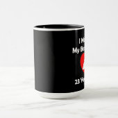 I私の親友23年前に結婚した マグカップ (中央)