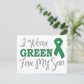 I衣服グリーンfor My Son (グリーン認識度リボン) ポストカード (スタンド正面)