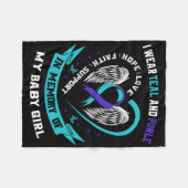 I衣服ティール（緑がかった色）とパープルベビースーサイド認識度リブ フリースブランケット (正面(横))