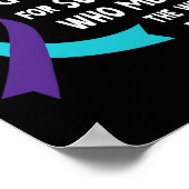 I衣服ティール（緑がかった色）パープル誰かの自殺予防 ポスター (角)