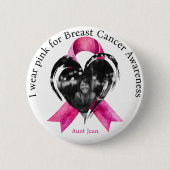 I衣服ピンク乳がん認識度写真 缶バッジ (正面)